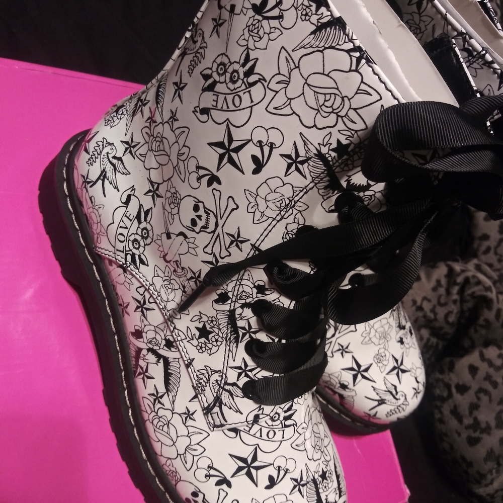 Betsey Johnson x Torrid Boots